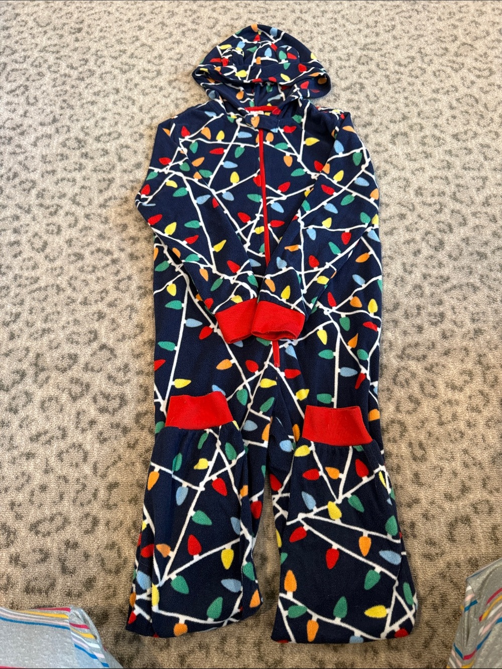 Gymboree Navy Hooded Pajama Set with Multicolor Light Bulb Print